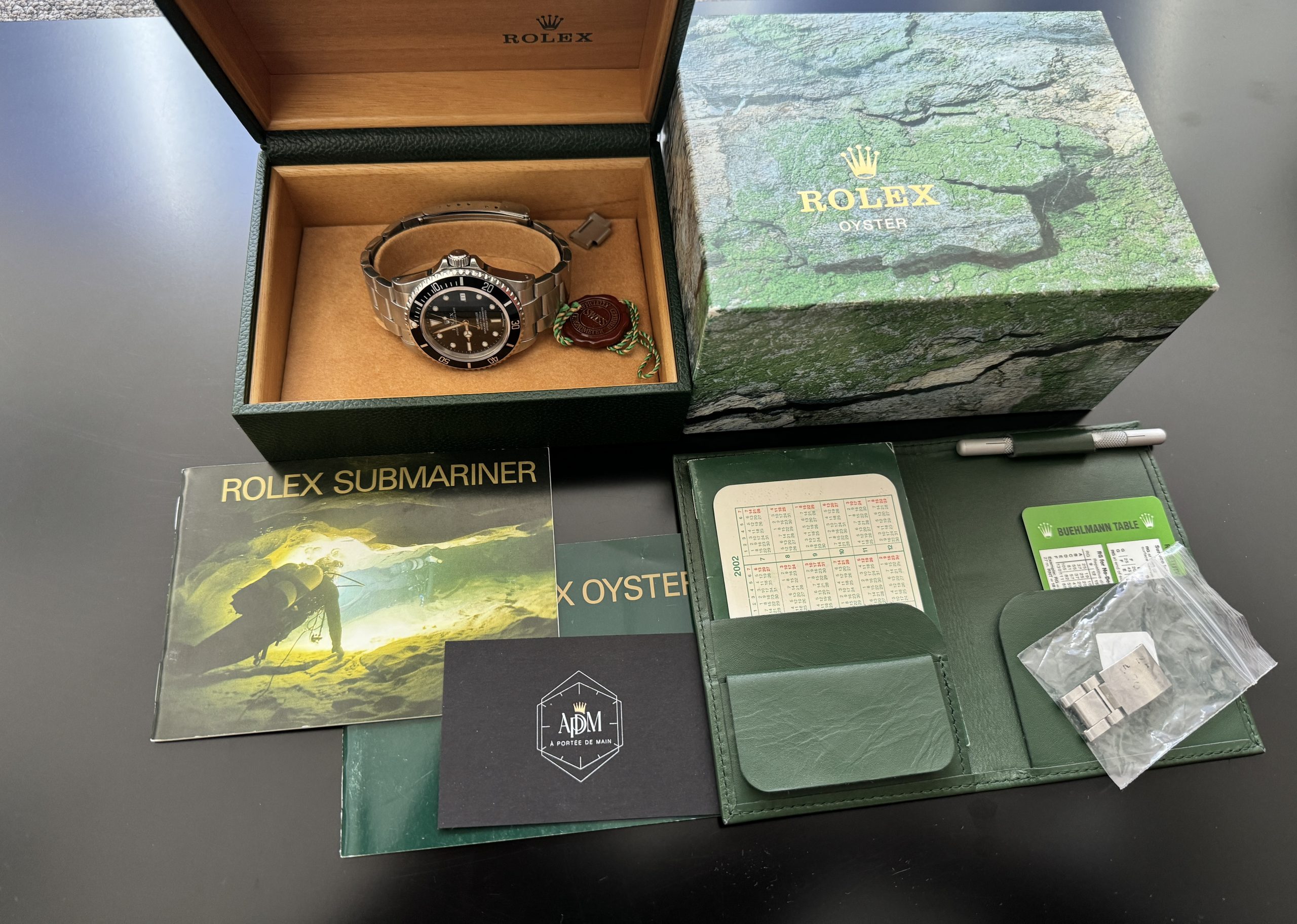 Rolex Sea Dweller 16600 "No Papers" P serial – Image 9