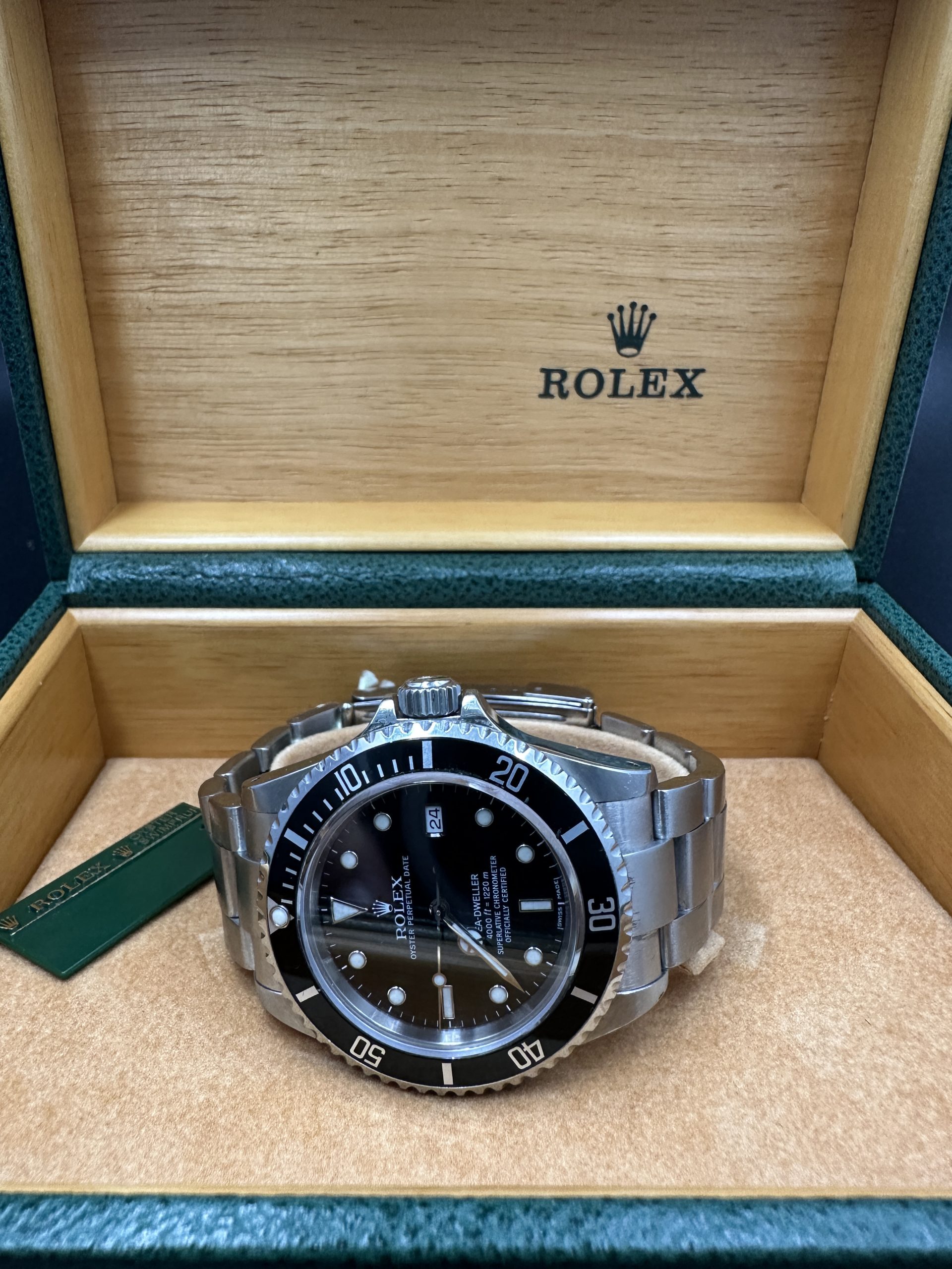 Rolex Sea Dweller 16600 "No Papers" P serial – Image 8