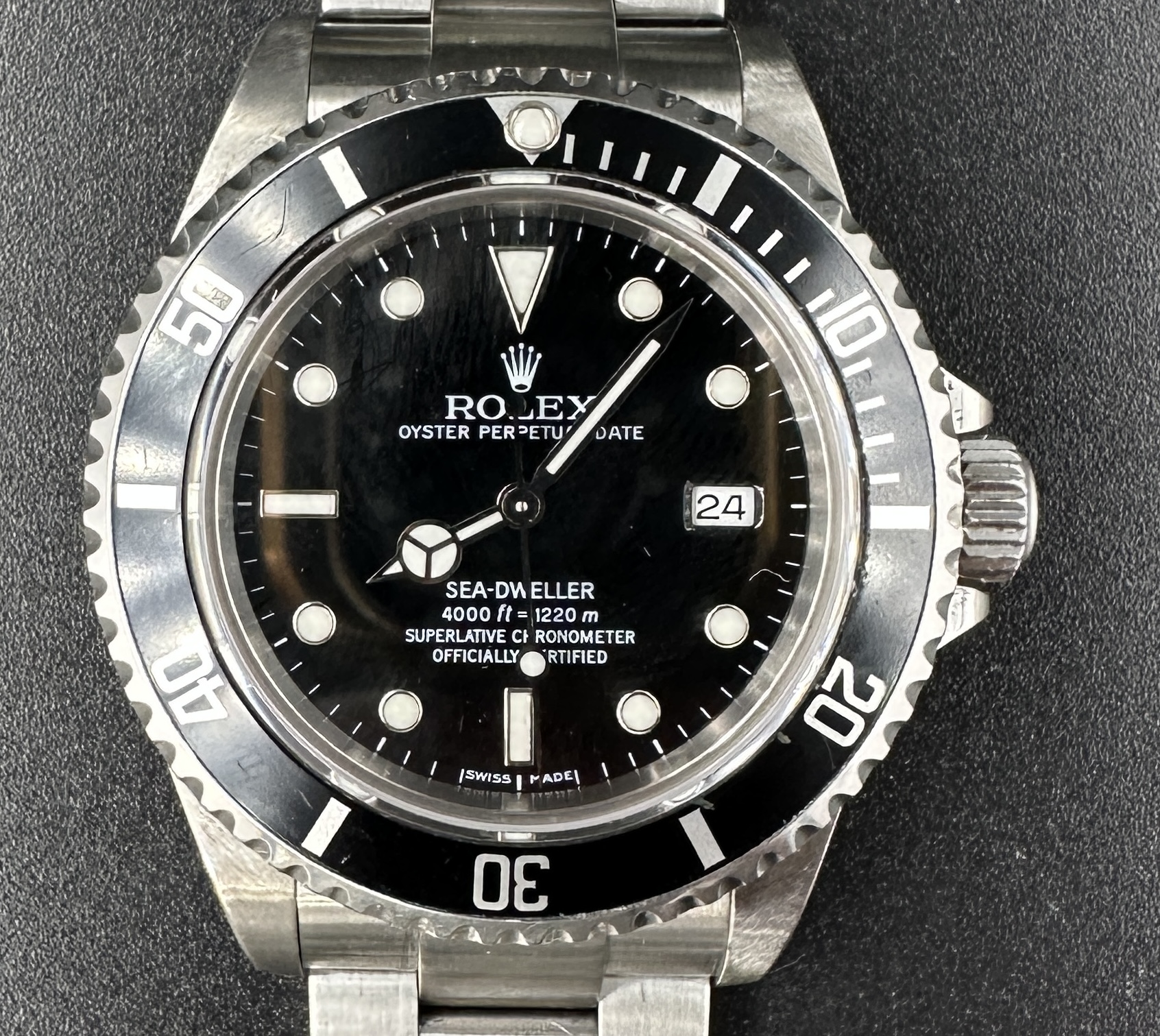 Rolex Sea Dweller 16600 "No Papers" P serial