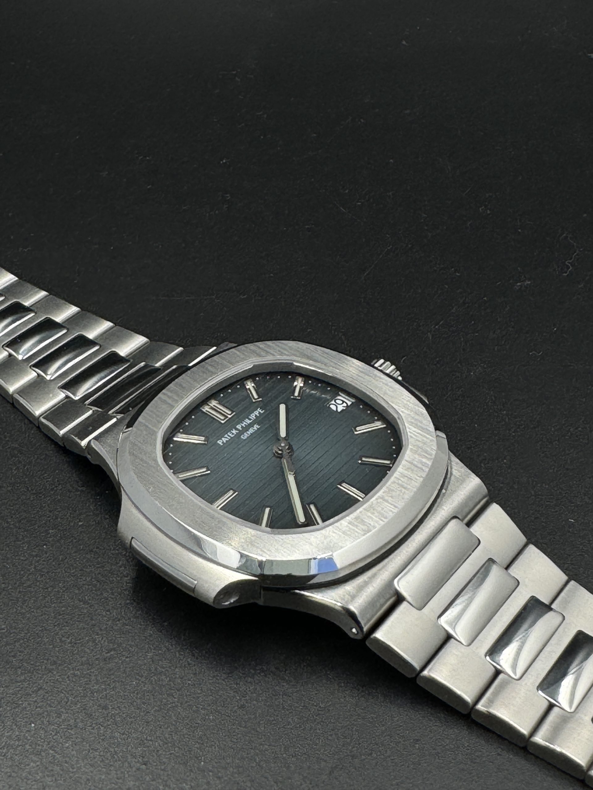 Patek Philippe Nautilus Full Set – Image 2