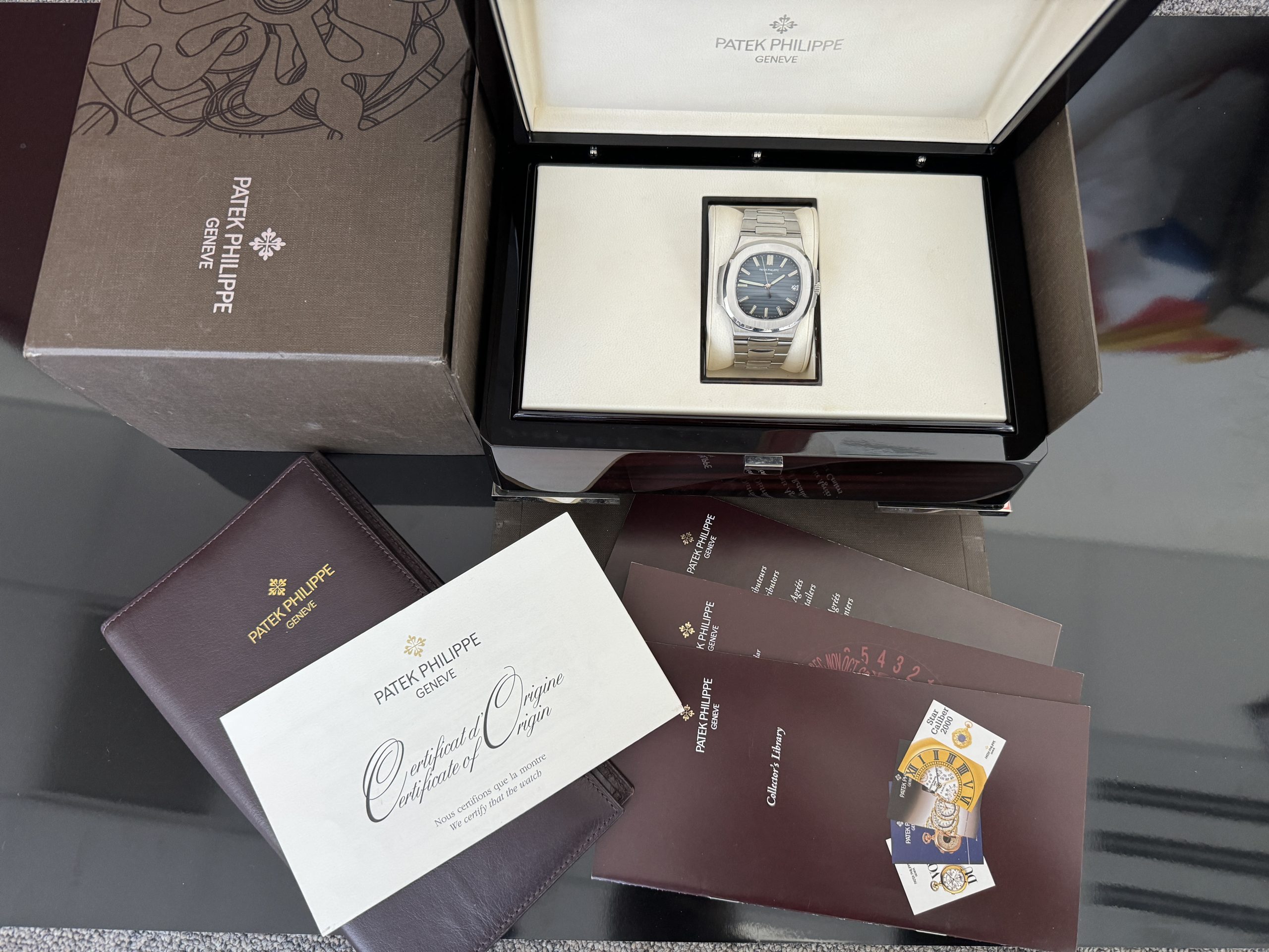 Patek Philippe Nautilus Full Set – Image 7